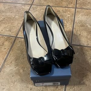 Wedge heels size 8 like new‼️